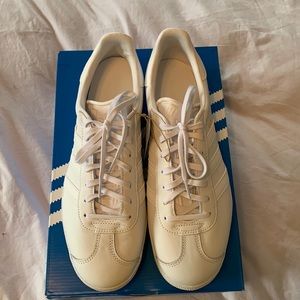 Adidas Gazelle Shoes, Men’s Size 10